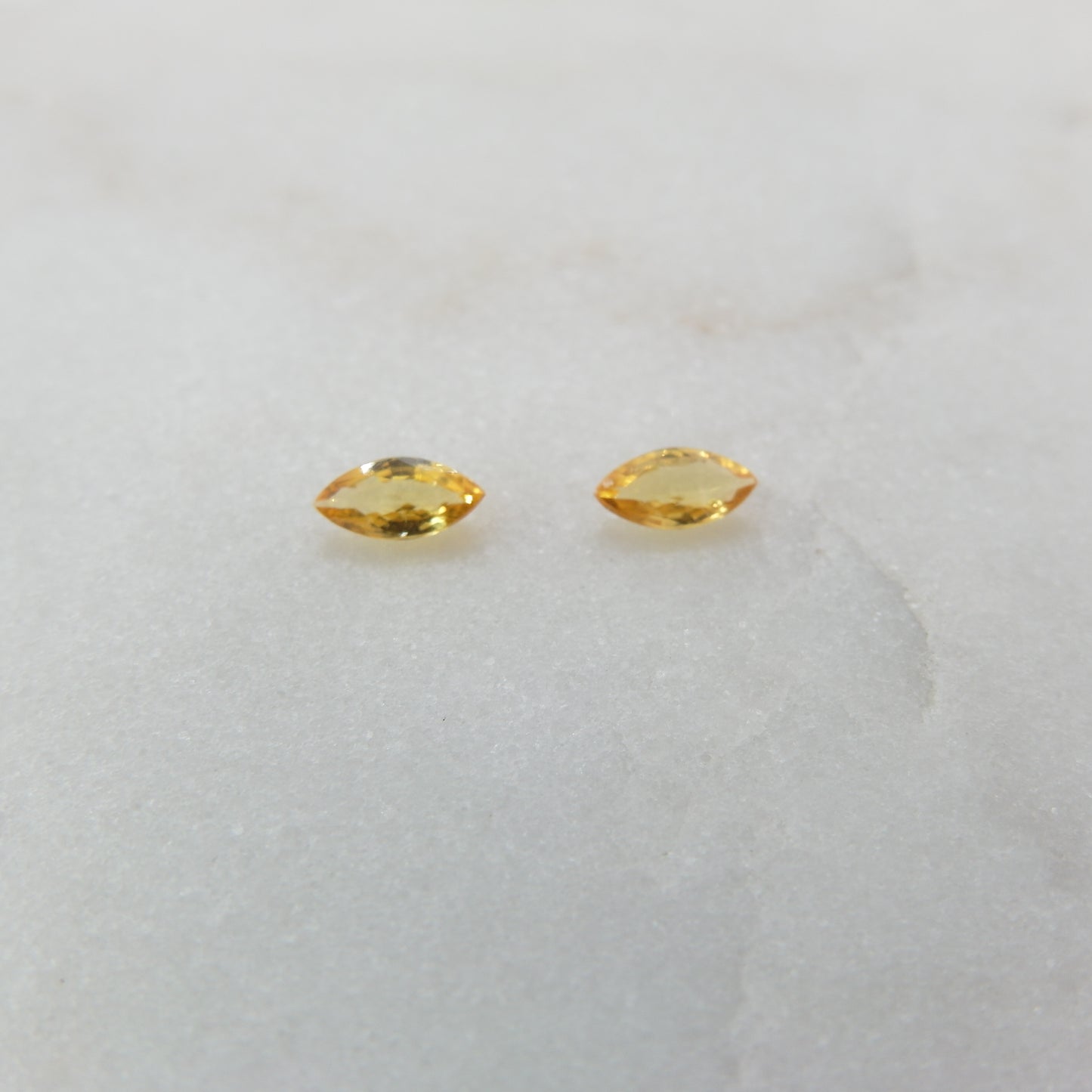 Zafiros Amarillo PAR - 0.31 ct  - 5x2.4x1.55 mm